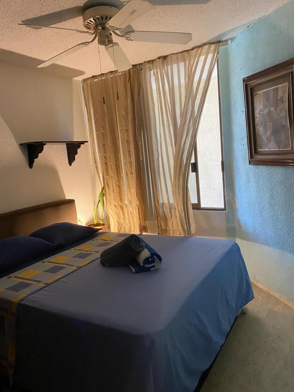 Front Beach Private Room With Shared Bathroom كانكون المظهر الخارجي الصورة