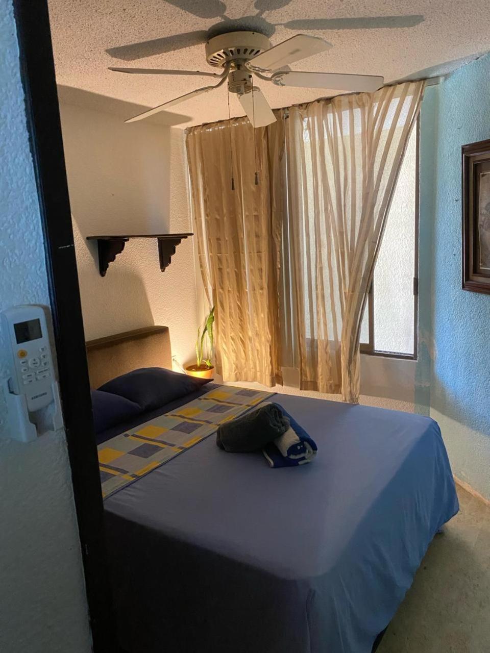 Front Beach Private Room With Shared Bathroom كانكون المظهر الخارجي الصورة